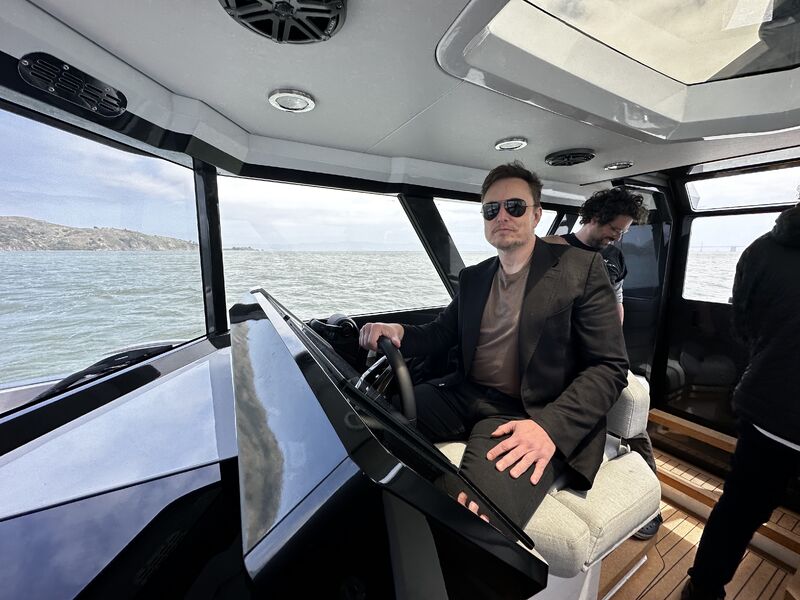 If Elon Musk Sold Boats, Here's How He’d Do It - Yacht Sales Academy
